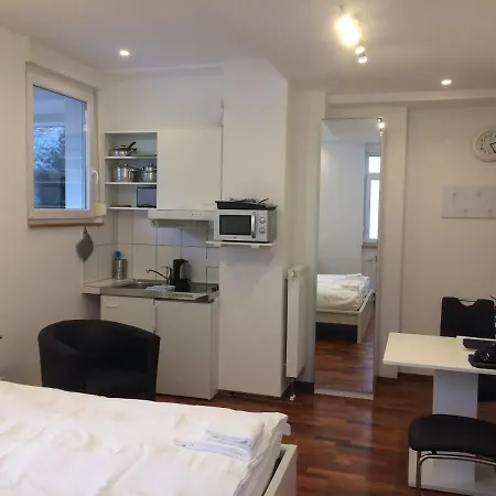 Ξενοδοχείο με διαμερίσματα Boardingstudio